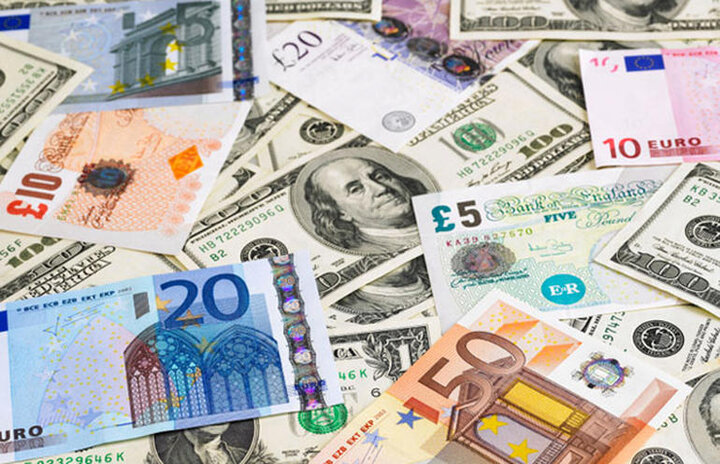 ریزش دلار و یورو
