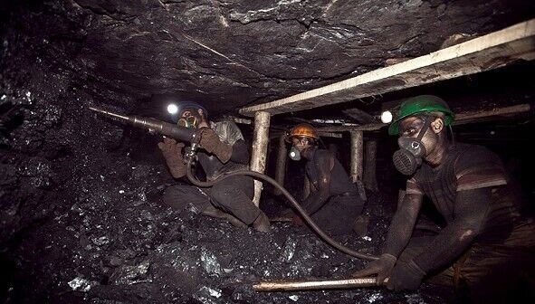 ایجاد ۴ پایگاه امداد و نجات، برای معادن زغال سنگ ضروری است