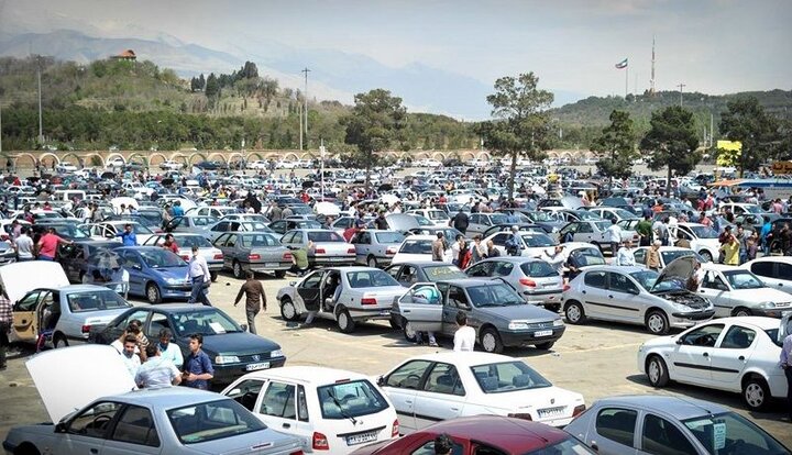 افزایش قیمت خودرو در جلسه امروز شورای رقابت تعیین تکلیف می‌شود