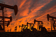 افزایش تولید روزانه نفت عربستان به ۱۰ میلیون بشکه