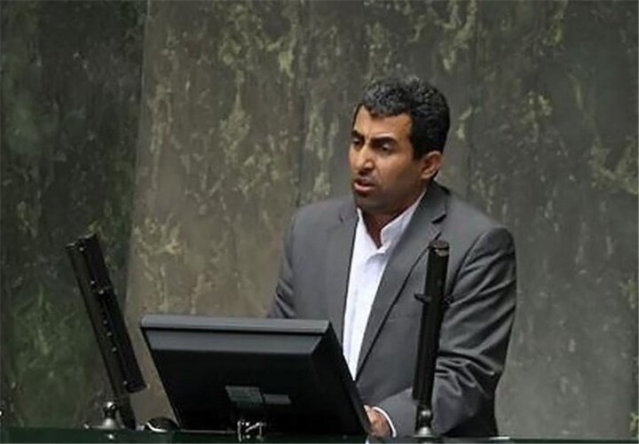 افشاگری رئیس کمیسیون اقتصادی مجلس از فساد گسترده در تخصیص ارز ۴۲۰۰ تومانی