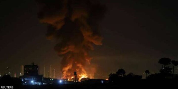 آتش‌سوزی گسترده در پالایشگاه نفت کویت + فیلم