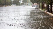 بارندگی در سواحل خزر و آلودگی هوا در کلان‌شهرها ادامه دارد