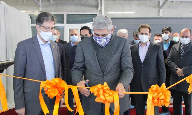 کارخانه تولید دستگاه‌های کارتخوان با حمایت "سپ" و بانک فرابورسی افتتاح شد