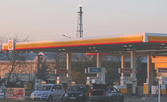 گرانی بنزین به اروپا رسید