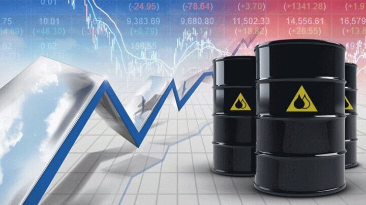 صعود دلار عامل ریزش قیمت نفت شد